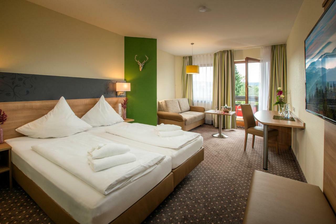 Отель Hotel Waldachtal Вальдахталь
